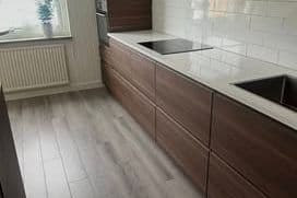 Centralt 2 rok i Borlänge med garage